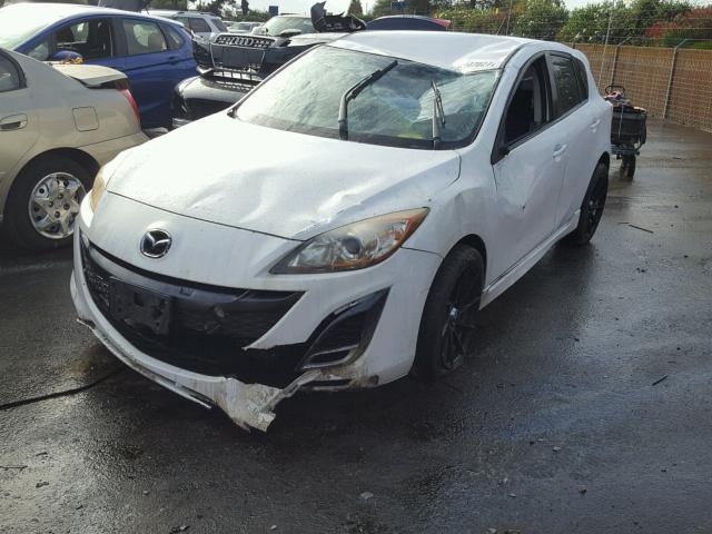 JM1BL1H66A1131038 - 2010 MAZDA 3 S WHITE photo 2