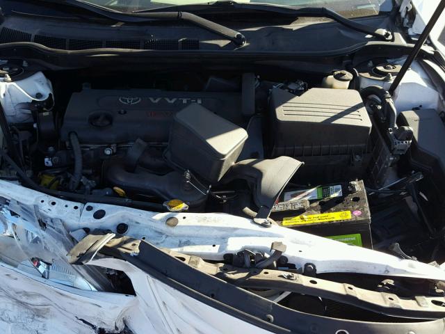 4T4BE46K89R096364 - 2009 TOYOTA CAMRY BASE WHITE photo 7