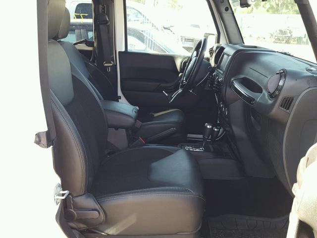 1C4AJWBG1HL582358 - 2017 JEEP WRANGLER S 白色 照片 5