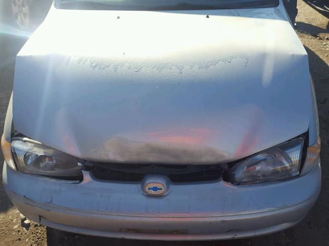 1Y1SK5281XZ438787 - 1999 CHEVROLET GEO PRIZM 银色 照片 7