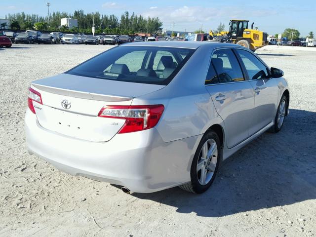 4T1BF1FK6EU405720 - 2014 TOYOTA CAMRY SILVER photo 4