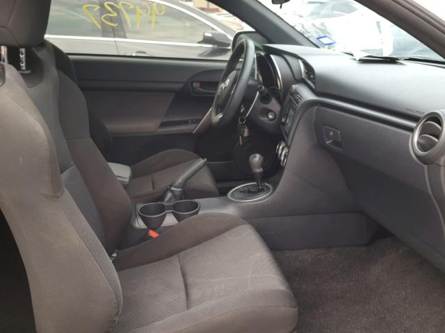 JTKJF5C72D3059430 - 2013 TOYOTA SCION TC 白色 照片 5