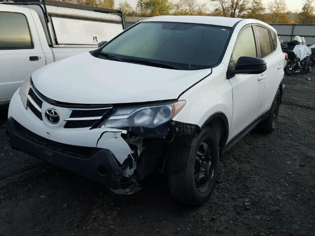 JTMZFREV3FD077879 - 2015 TOYOTA RAV4 白色 照片 2
