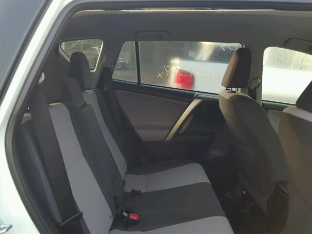 JTMZFREV3FD077879 - 2015 TOYOTA RAV4 白色 照片 6