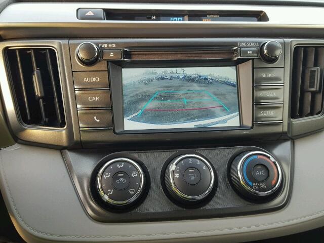 JTMZFREV3FD077879 - 2015 TOYOTA RAV4 白色 照片 9