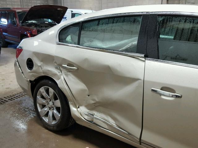 1G4GC5E33DF274412 - 2013 BUICK LACROSSE GOLD photo 9