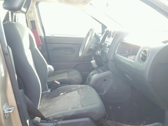 1J4FT47B79D134049 - 2009 JEEP COMPASS SP GOLD photo 5