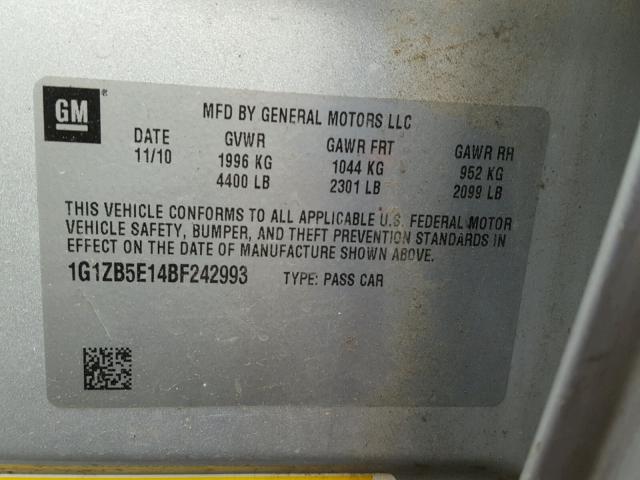 1G1ZB5E14BF242993 - 2011 CHEVROLET MALIBU LS Gümüş foto 10