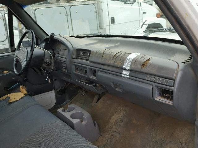 1FTEF25N1NLA48889 - 1992 FORD F250 WHITE photo 5