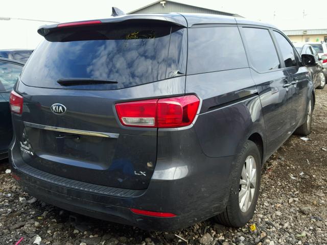 KNDMB5C10H6227341 - 2017 KIA SEDONA LX GRAY photo 4