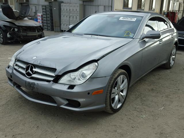 WDDDJ7CB5AA164219 - 2010 MERCEDES-BENZ CLS GRAY photo 2