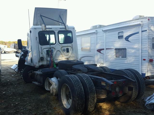 3AKJGEDV0FDGL7274 - 2015 FREIGHTLINER CASCADIA 1 WHITE photo 3