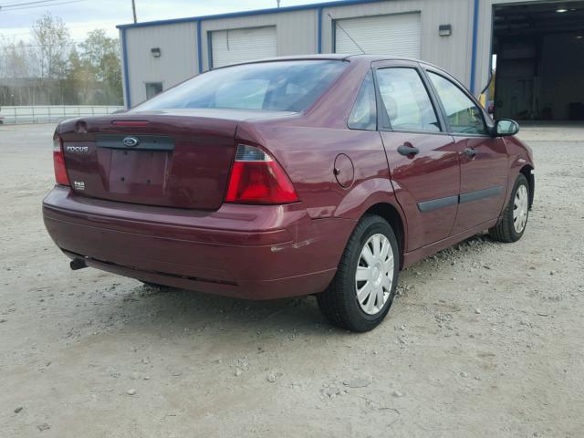 1FAFP34N77W362272 - 2007 FORD FOCUS MAROON photo 4