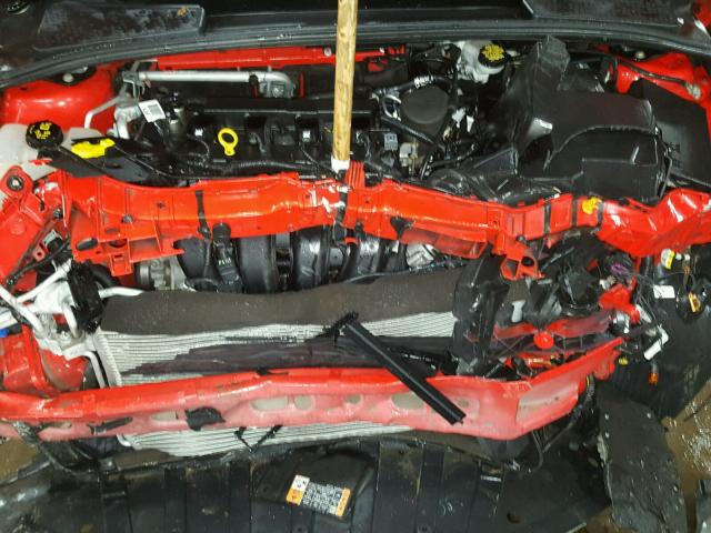 1FADP3K25FL287006 - 2015 FORD FOCUS SE RED photo 7