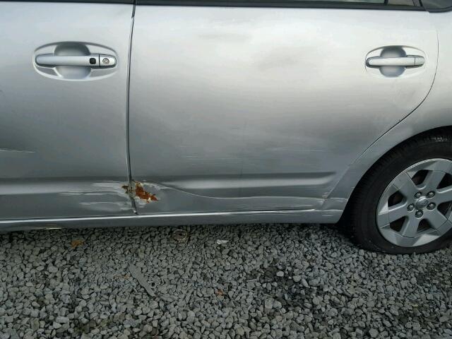 JTDKB20U967070422 - 2006 TOYOTA PRIUS Gümüş foto 9