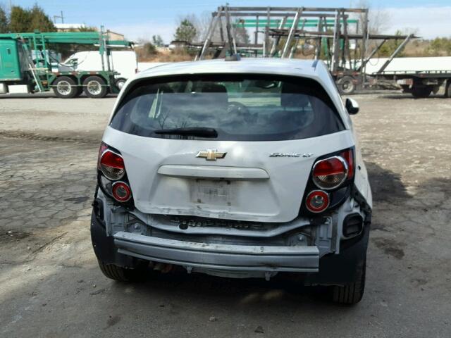 1G1JC6SH2F4154477 - 2015 CHEVROLET SONIC LT WHITE photo 10