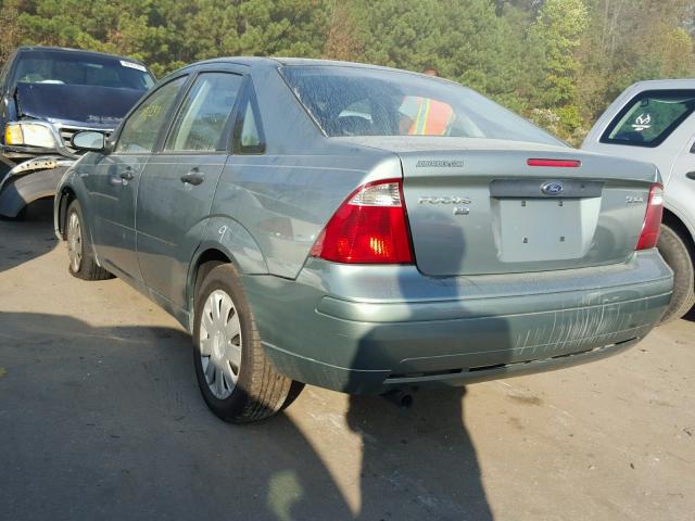 1FAFP34N85W116456 - 2005 FORD FOCUS ZX4 GREEN photo 3