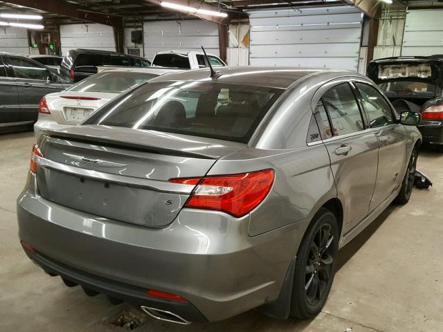 1C3CCBCGXDN719603 - 2013 CHRYSLER 200 LIMITE GRAY photo 4