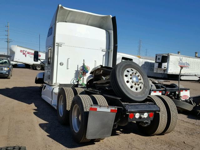 1XKAD49X9DJ362560 - 2013 KENWORTH CONSTRUCTI WHITE photo 3