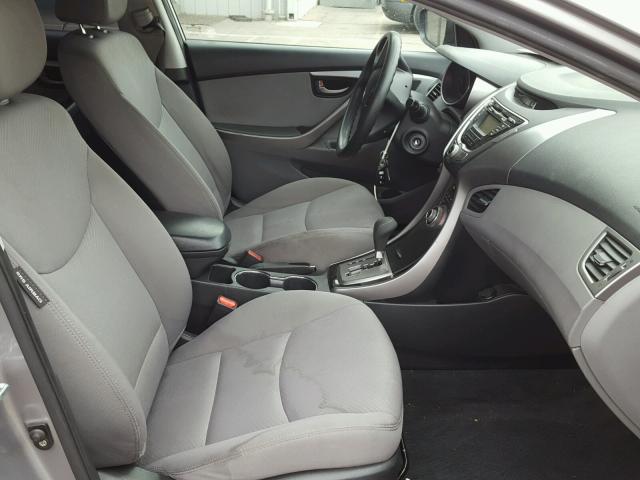 KMHDH4AE7DU565755 - 2013 HYUNDAI ELANTRA GL GRAY photo 5