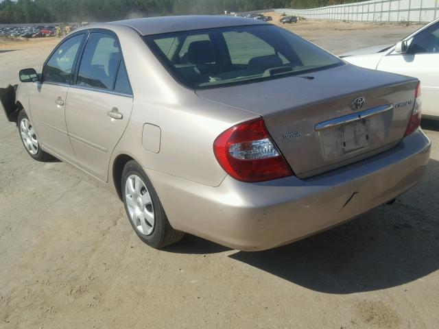 4T1BE32K12U054926 - 2002 TOYOTA CAMRY LE GOLD photo 3