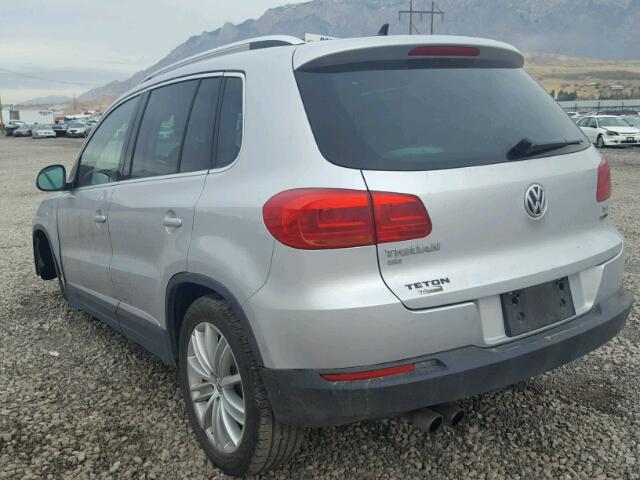 WVGBV7AX8GW543937 - 2016 VOLKSWAGEN TIGUAN S SILVER photo 3