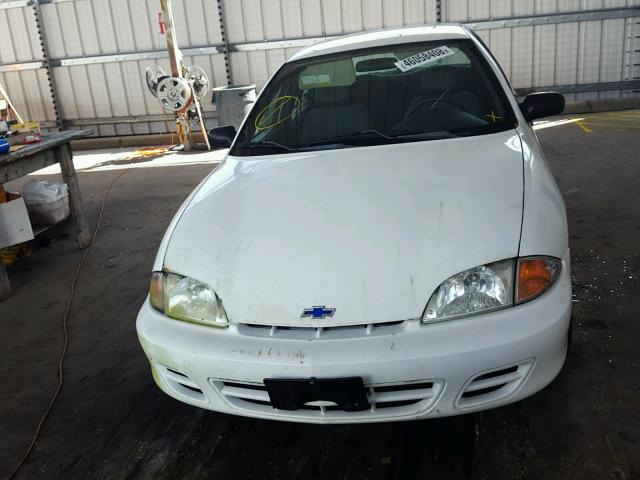 1G1JC524227234524 - 2002 CHEVROLET CAVALIER B WHITE photo 10