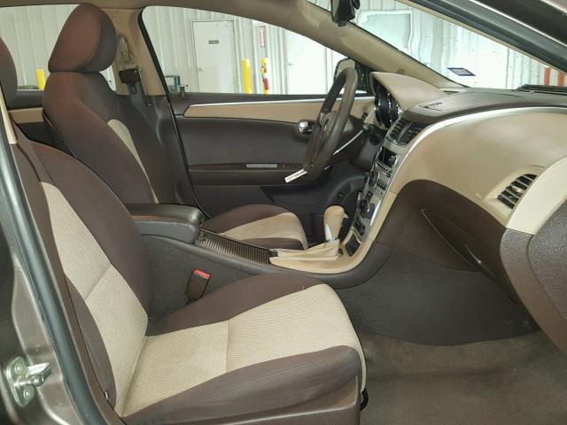 1G1ZB5E09CF210193 - 2012 CHEVROLET MALIBU LS ნაცრისფერი ფოტო 5