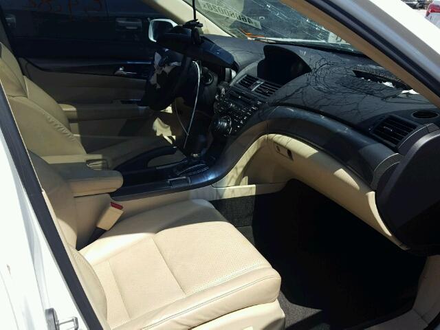 19UUA8F50DA013431 - 2013 ACURA TL TECH WHITE photo 5