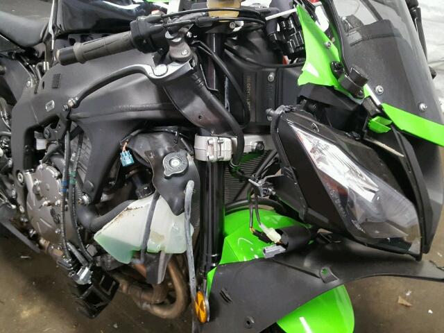 JKBZXJE11GA020102 - 2016 KAWASAKI ZX636 E TWO TONE photo 9