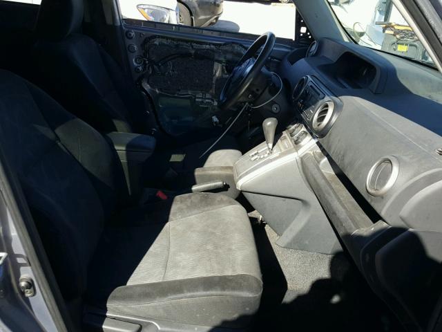 JTLZE4FE4CJ016899 - 2012 TOYOTA SCION XB Grau Foto 5