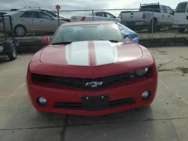 2G1FB1ED1B9148164 - 2011 CHEVROLET CAMARO LT RED photo 9