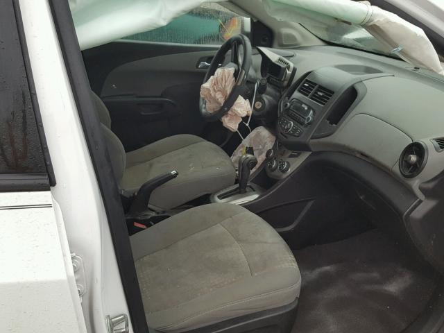 1G1JA5SH3C4152300 - 2012 CHEVROLET SONIC LS 白色 照片 5
