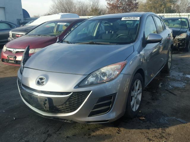 JM1BL1SF4A1328914 - 2010 MAZDA 3 GRAY photo 2