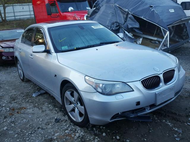 WBANF73507CU28208 - 2007 BMW 530 XI SILVER photo 1