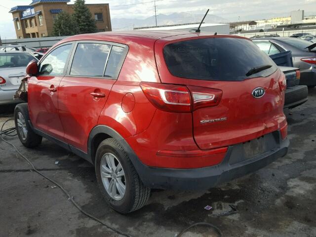 KNDPB3A27B7079106 - 2011 KIA SPORTAGE L RED photo 3