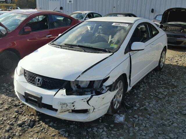 2HGFG1B61BH503047 - 2011 HONDA CIVIC LX WHITE photo 2