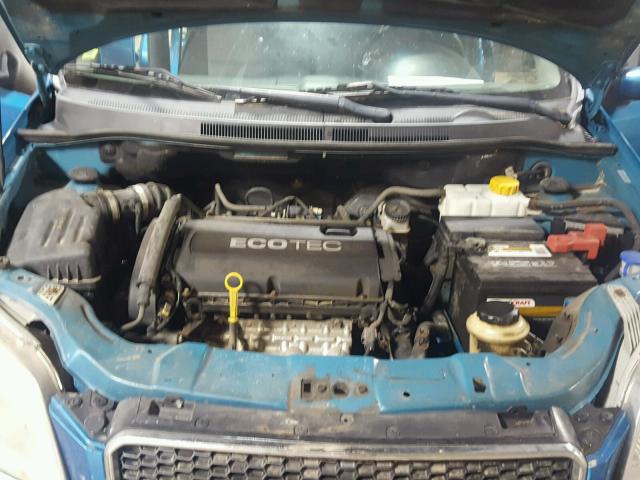 KL1TD66E19B358207 - 2009 CHEVROLET AVEO LS BLUE photo 7