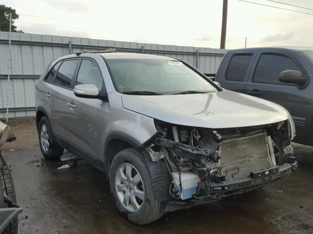 5XYKT3A14DG377018 - 2013 KIA SORENTO LX SILVER photo 1