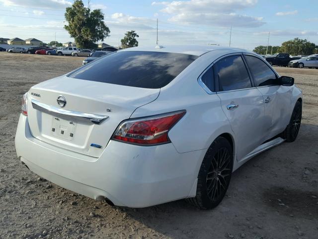 1N4AL3AP5EC422902 - 2014 NISSAN ALTIMA 2.5 WHITE photo 4