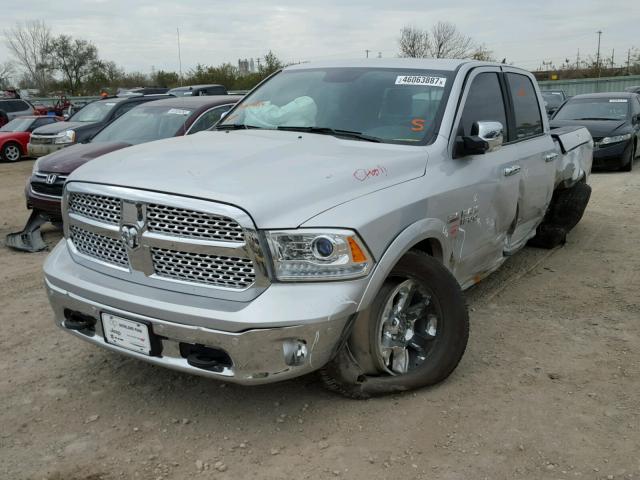 1C6RR7NT1HS627354 - 2017 RAM 1500 LARAM SILVER photo 2