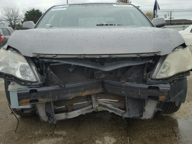 4T1BK36B66U119567 - 2006 TOYOTA AVALON XL GRAY photo 9