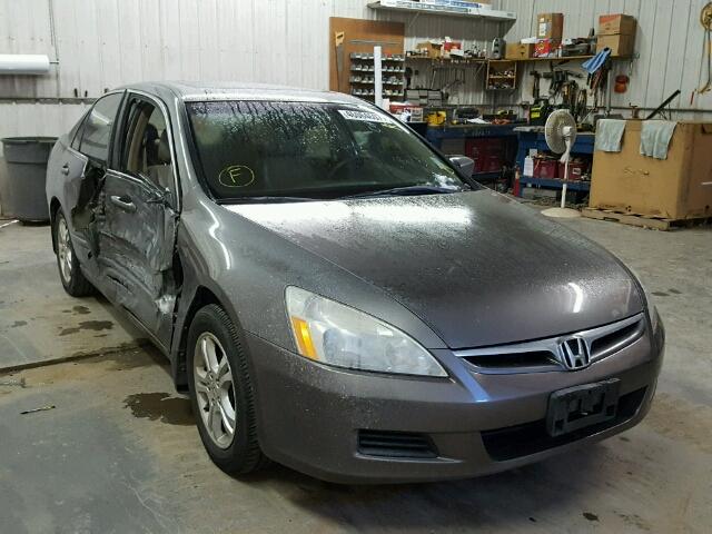 1HGCM56827A082671 - 2007 HONDA ACCORD EX GRAY photo 1