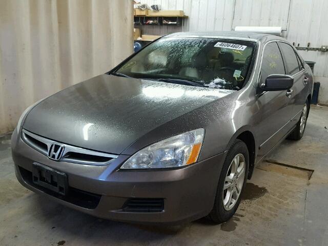 1HGCM56827A082671 - 2007 HONDA ACCORD EX GRAY photo 2