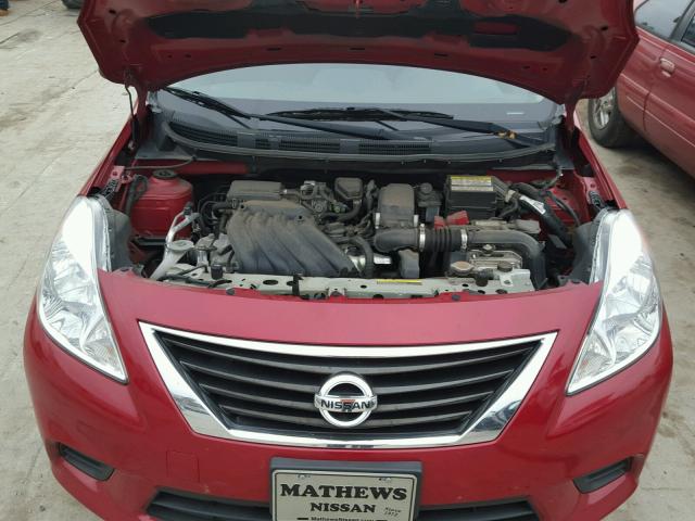 3N1CN7APXEK447991 - 2014 NISSAN VERSA S MAROON photo 7