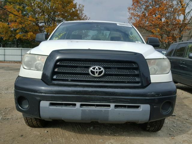 5TFLU521X7X002845 - 2007 TOYOTA TUNDRA WHITE photo 9