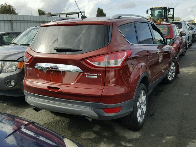 1FMCU0J90FUA20468 - 2015 FORD ESCAPE TIT RED photo 4