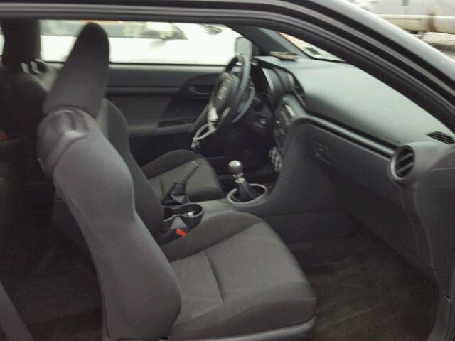 JTKJF5C73D3060327 - 2013 TOYOTA SCION TC 黑色 照片 5