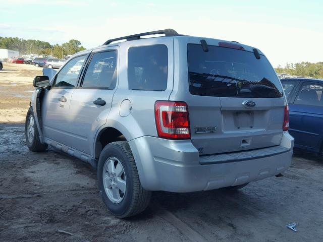 1FMCU0D79CKA88169 - 2012 FORD ESCAPE XLT SILVER photo 3