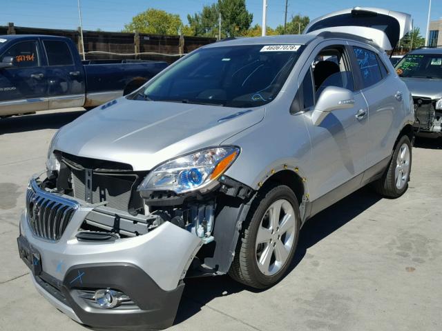 KL4CJFSB0FB046334 - 2015 BUICK ENCORE CON SILVER photo 2